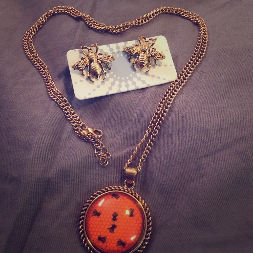 Bee earrings and necklace